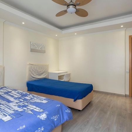 Holiday Apartment Afonso III Faro Bagian luar foto